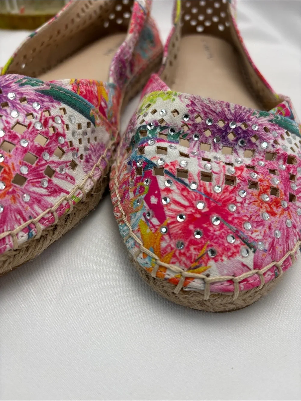 Gianni Bini Multicolor Floral Rhinestone Espadrille Flats Women’s‎ 8 #347